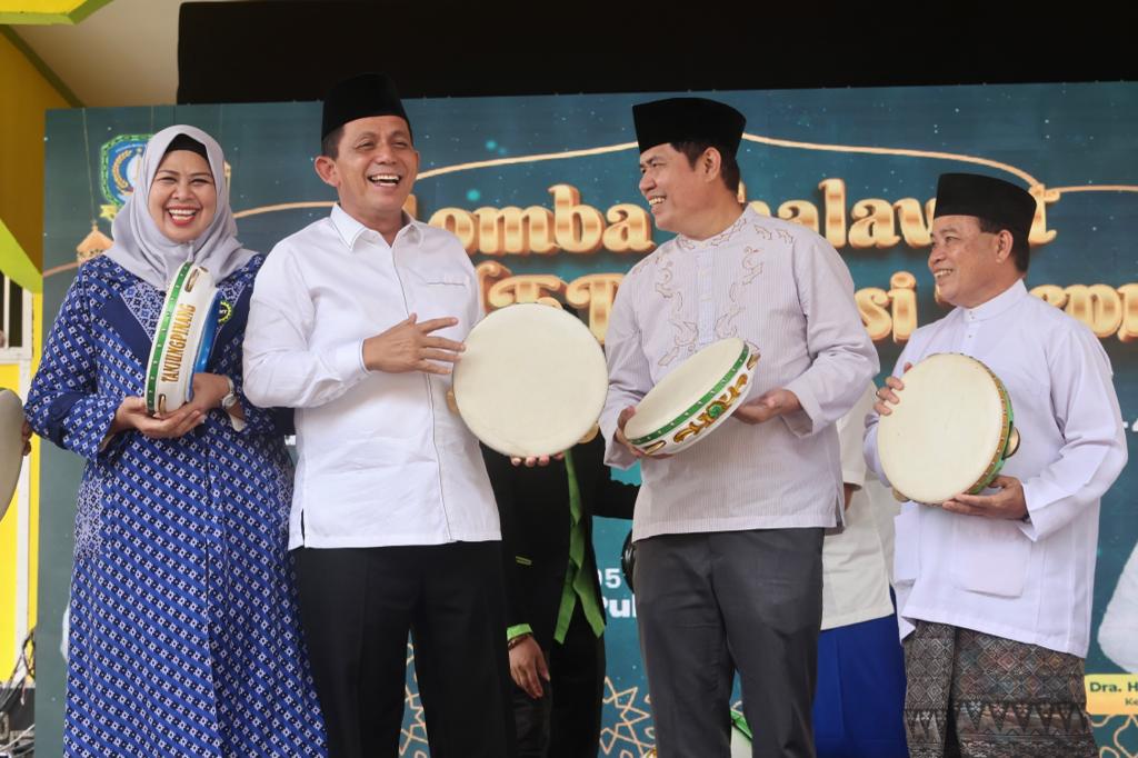 Gubernur membuka lomba Sholawat antar OPD di Pulau Penyengat